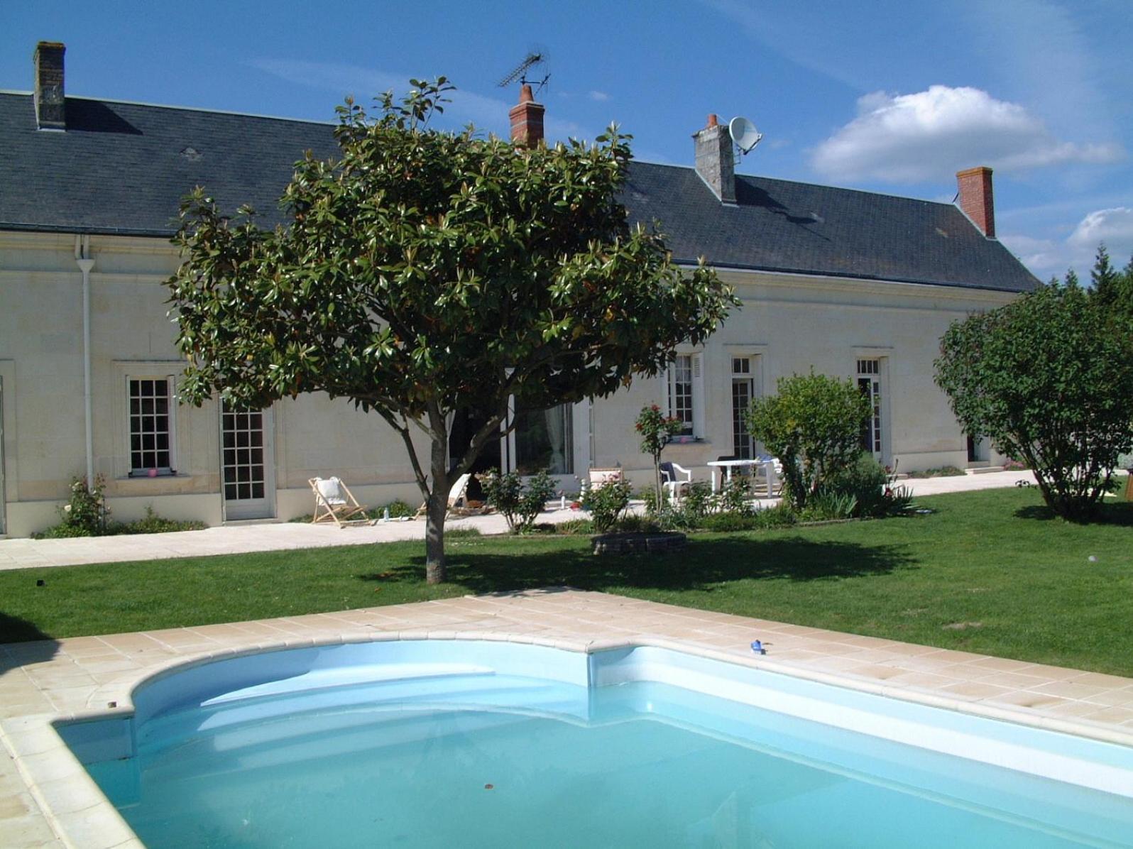Le Clos De La Chapelle - Gite Les Glycines Exterior photo