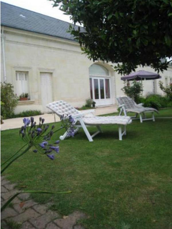 Le Clos De La Chapelle - Gite Les Glycines Exterior photo