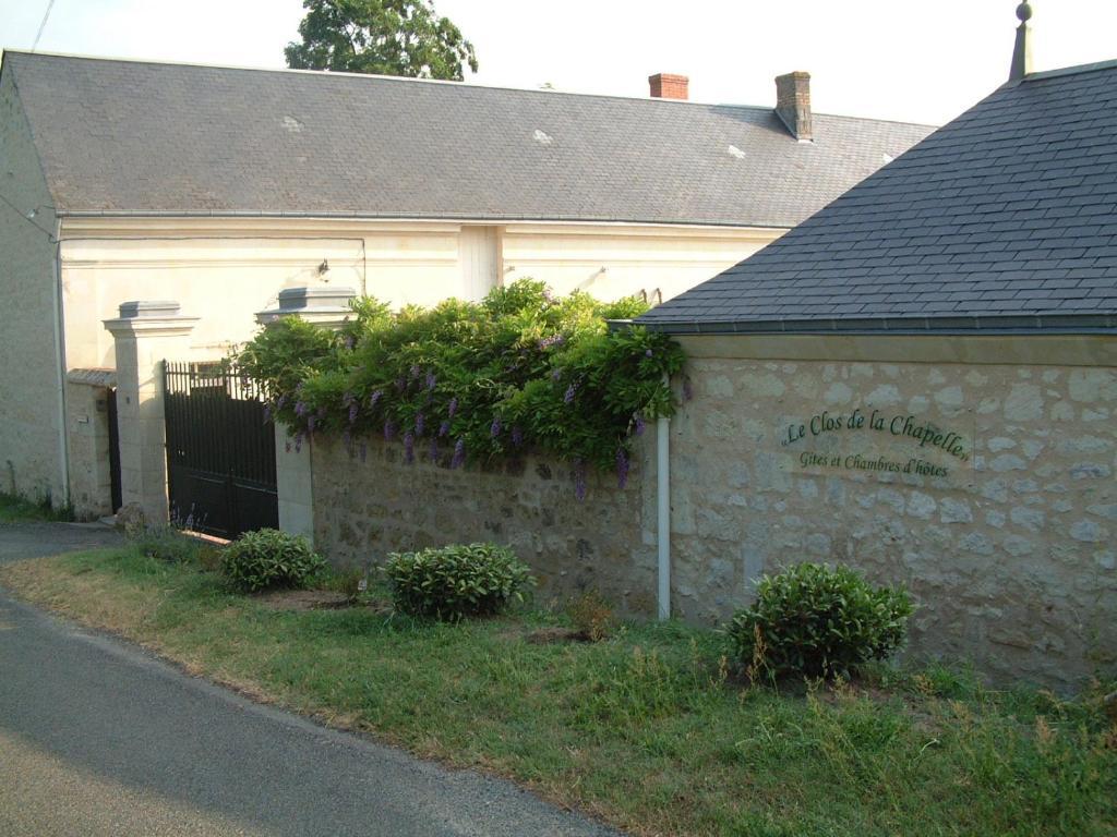 Le Clos De La Chapelle - Gite Les Glycines Exterior photo